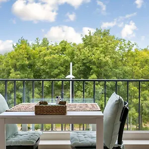 https://beautiful-studio-with-park-and-beach.bruges-hotels.info