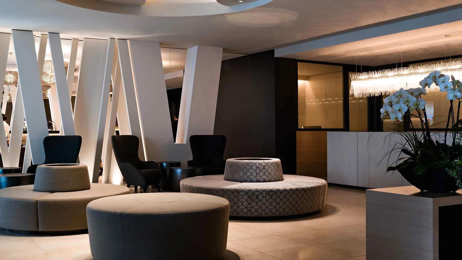 Pullman Basel Europe Hotel
