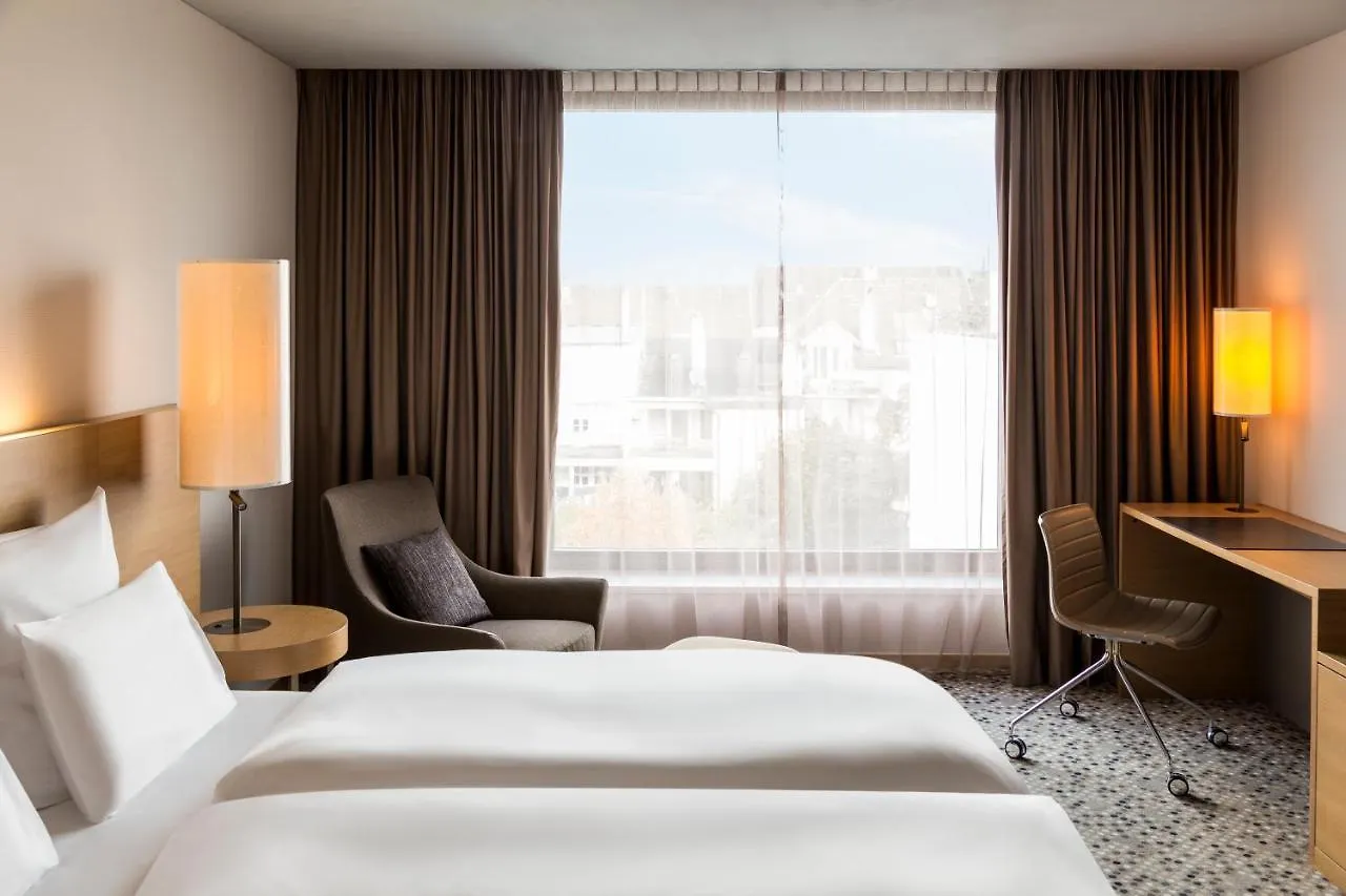 Pullman Basel Europe Hotel 4*,